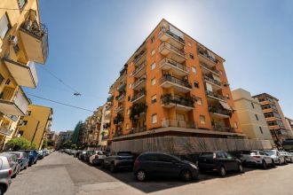Bilocale in vendita, via Costanza D'Aragona  17, Borgo, Catania
