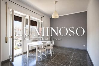 Trilocale in vendita, via Giovanni Alfredo Cesareo  22, Talenti, Roma