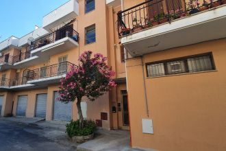 Trilocale in vendita, viale Aldo Moro  58, Marina di Sant&#039;Andrea Jonio, Sant&#039;andrea Apostolo Dello Ionio