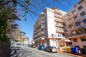 Appartamento in vendita, viale dei Normanni  45, Centro Storico, Catanzaro