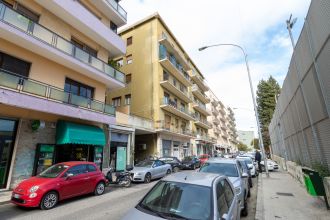 Box / Garage in vendita, via Melchiorre Jannelli  17, San Leonardo, Catanzaro