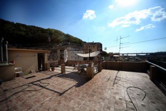 Bilocale in vendita, via Benedetto Brin  7, Certosa, Genova