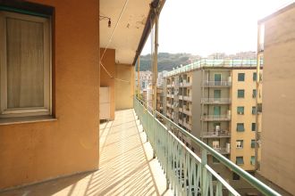 Bilocale in vendita, viale Virginia Centurione Bracelli  9, Marassi, Genova