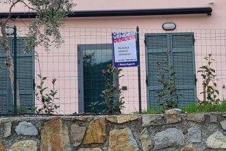 Bilocale in vendita, Strada per i Piani  6, Castellaro