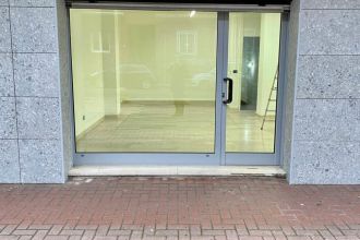 Negozio in vendita, via Marco Polo  7, San Giuliano, San Giuliano Milanese