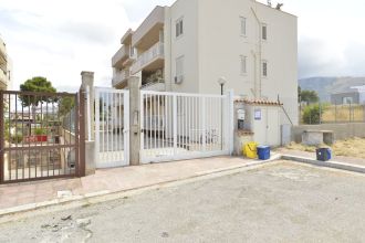 Magazzino o deposito in vendita, via San Josèma Escrivá  25, Terrasini