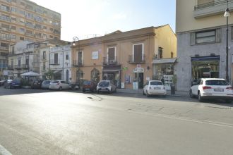 Negozio in vendita, via Cavour  94, Cavour, Palermo