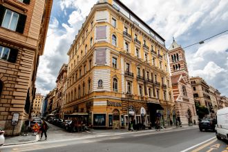 Negozio in affitto, via Nazionale  10, Centro Storico, Roma