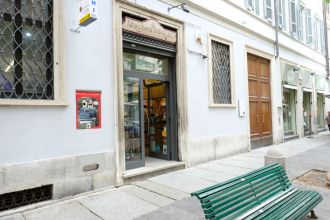 Attività / Licenza in vendita, Piazza Giovine Italia  2, Centro, Varese
