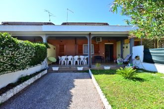Villa in vendita, via Tirino  35, Ardea Marina, Ardea