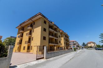 Mansarda in vendita, via Cavour snc, Nocera Terinese Marina, Nocera Terinese