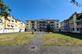 Bilocale in vendita, via Monte Maggiorasca  36, Corcagnano, Parma