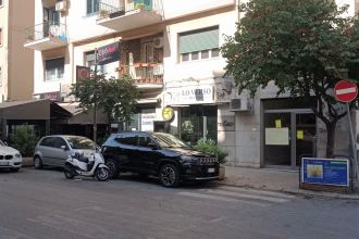 Negozio in vendita, via Terrasanta  85, Sciuti, Palermo