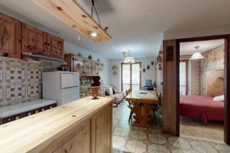 Bilocale in vendita, via Pontechianale  66, Casteldelfino