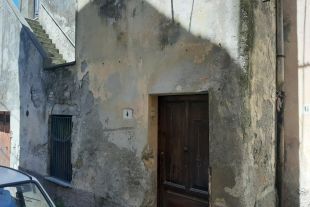 Bilocale in vendita, via Pubblica Istruzione  10, Gagliano, Catanzaro