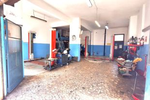 Negozio in vendita, via Nino Costa, Ardeatino, Roma