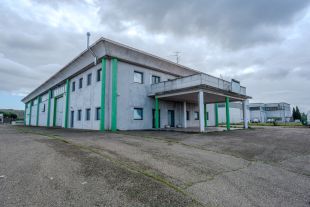 Capannone in affitto, via Corradino D'Ascanio, Acquapendente