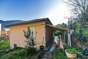 Terratetto unifamiliare in vendita, Passo Ca' dei Rissi  8, Molassana, Genova
