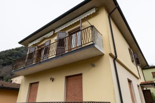 Quadrilocale in vendita, via Roma  34, Fivizzano