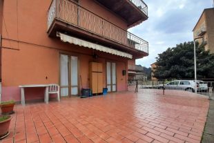 Trilocale in vendita, via Onanese  4, Acquapendente