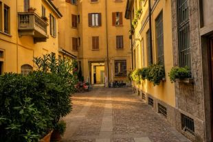 Bilocale in affitto, viale Monte Nero  56, Montenero, Milano