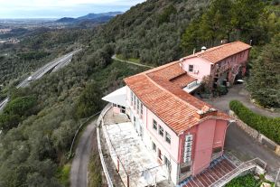 Albergo in vendita, via Per Chiatri  3306, Chiatri, Lucca