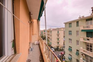 Trilocale in vendita, via Fratelli Canale  5, Borgoratti, Genova