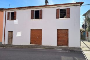 Trilocale in vendita, via Giovanni Pascoli  1, Borghi