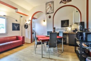 Bilocale in vendita, via del Triumvirato  43, Aeroporto, Bologna