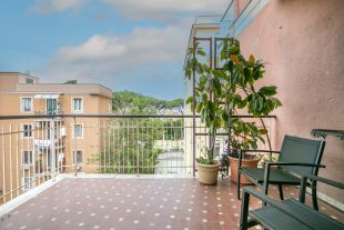 Quadrilocale in vendita, via di San Calepodio  53, Monteverde, Roma
