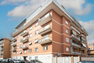 Bilocale in vendita, via degli Irlandesi  9, Portuense, Roma