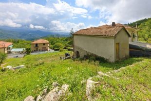 Rustico in vendita, via Villa Oneto  15, Leivi