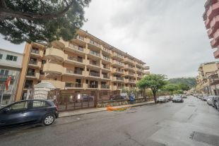Appartamento in vendita, viale Italia  2, Centro, Messina