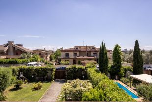 Appartamento in vendita, via del Podere di San Giusto  83, Torrevecchia, Roma