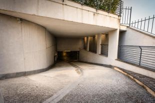 Box / Garage in vendita, via Mario Fasulo, Giustiniana, Roma