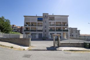 Quadrilocale in vendita, via Monsignor Armando Fares  21, Sala, Catanzaro