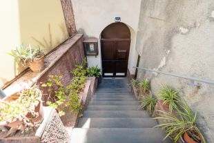 Appartamento in vendita, via Santa Barbara  39, Centro Storico, Catania