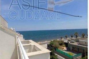 Quadrilocale in vendita, Lungomare Ugo Lorusso  47, Palese, Bari