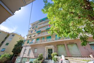 Quadrilocale in vendita, via Annibale Passaggi  9, San Martino, Genova