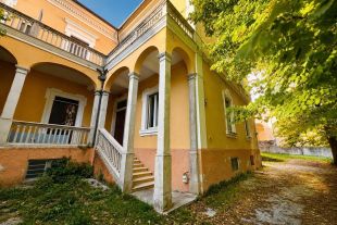 Appartamento in vendita, via Amiternina  16, L'aquila