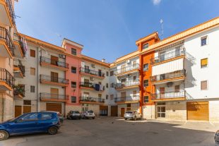 Trilocale in vendita, via Bellini  105, Terlizzi