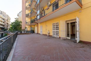 Appartamento in vendita, via Federico Ciccaglione  15, Borgo, Catania