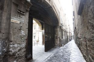 Appartamento in vendita, Vico San Maria Ad Agnone  18, Centro, Napoli