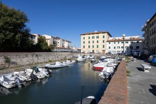 Bilocale in vendita, via Bassa  5, Livorno