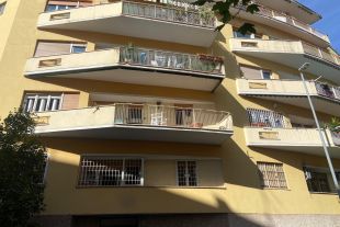 Appartamento in vendita, via Ugo Balzani  12, Bologna, Roma