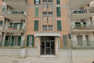 Quadrilocale in vendita, via Domenico Urbano  57, Bitonto