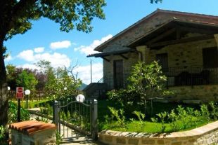 Rustico in vendita, via Colombara, Buonconsiglio, Frontone