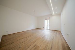 Quadrilocale in vendita, via Leonardo da Vinci  54, Alghero