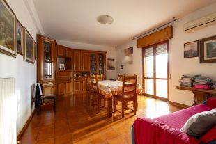 Quadrilocale in vendita, viale Cassiodoro  279, Santa Maria, Catanzaro