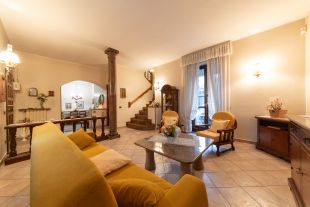 Villa in vendita, via Vittorio Alfieri  39, Cerro Maggiore